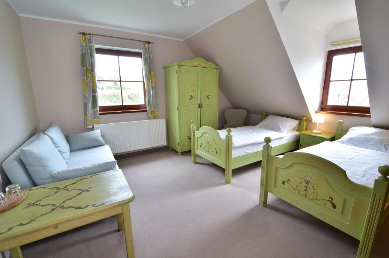 Gosciniec Nowa Wioska Bed & Breakfast Walbrzych Ngoại thất bức ảnh
