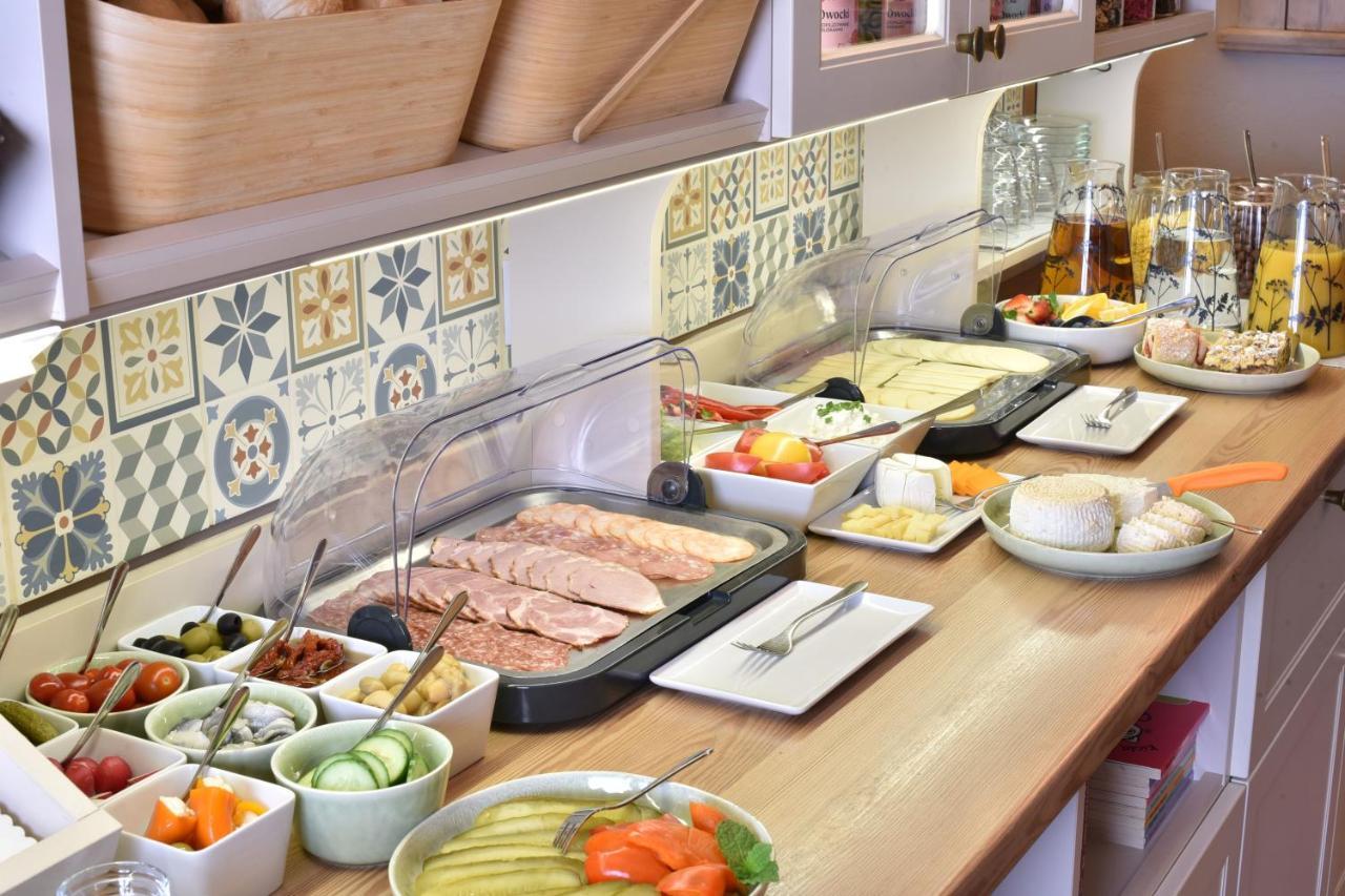 Gosciniec Nowa Wioska Bed & Breakfast Walbrzych Ngoại thất bức ảnh