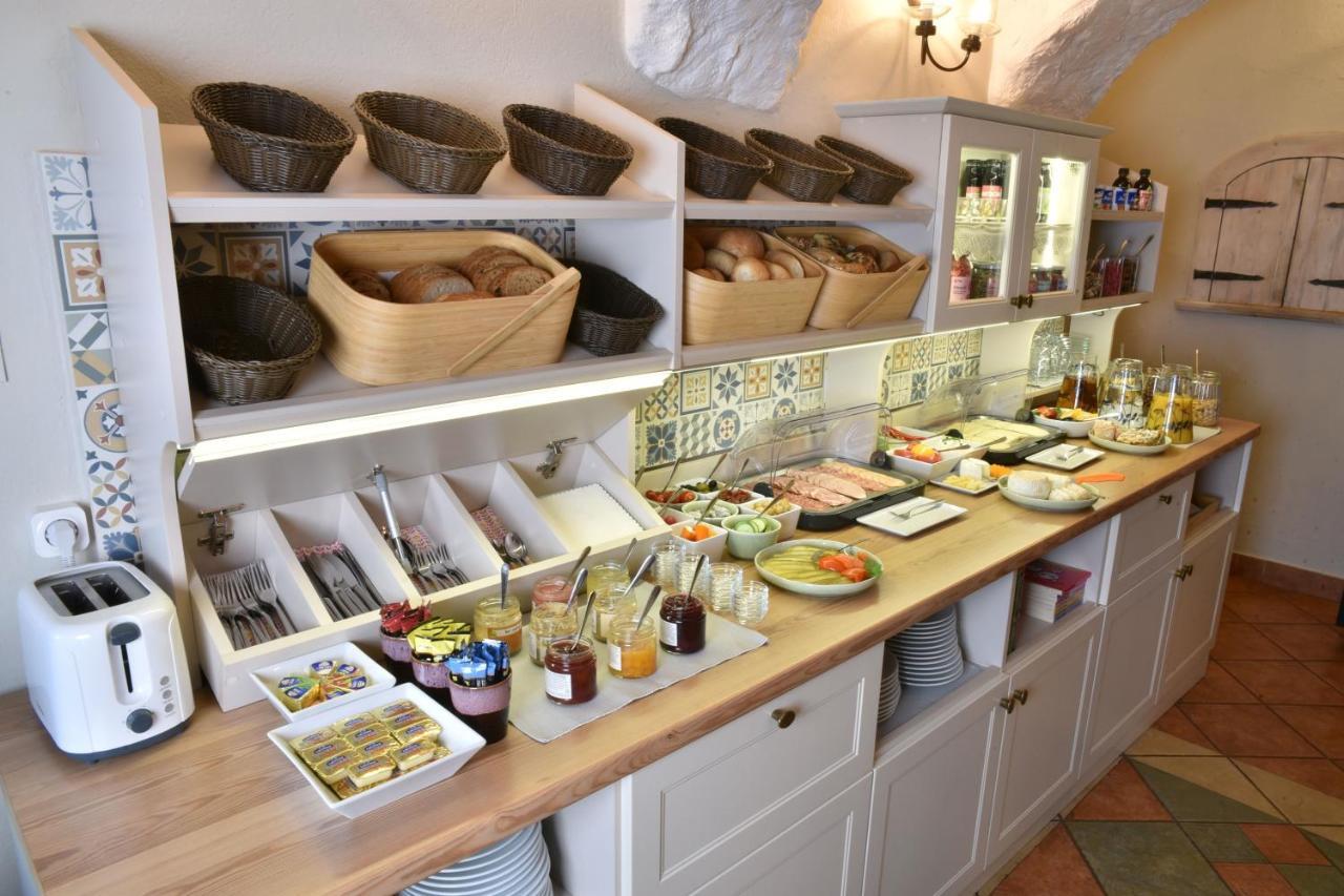 Gosciniec Nowa Wioska Bed & Breakfast Walbrzych Ngoại thất bức ảnh
